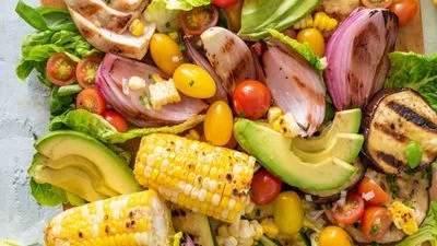 Grilled Chicken, Vegetable and Avocado Salad
