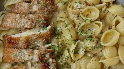 Conchiglie Alfredo Pasta with Breaded Chicken