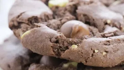 Mint Chocolate Chip Cookies