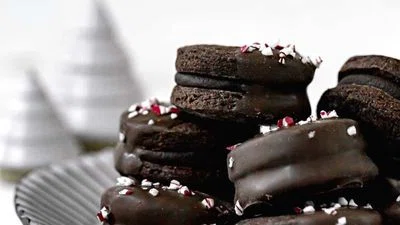 Chocolate Peppermint Sable Cookies