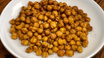 Crispy Air-Fried Chickpeas
