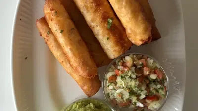 Crispy Cheesy Chicken Taquitos