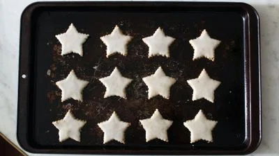 Pistachio Zimtsterne (Cinnamon Stars)