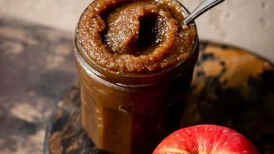 Easy Stovetop Apple Butter