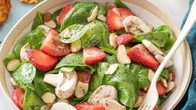 Strawberry Spinach Salad