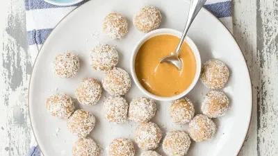 Coconut Peanut Butter Oatmeal Balls