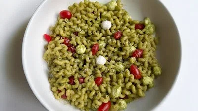 Pesto Caprese Pasta Salad