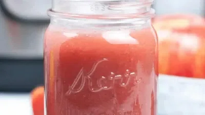 Instant Pot Strawberry Applesauce