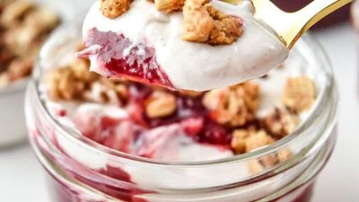 Cinnamon Orange Cranberry Yogurt Parfaits