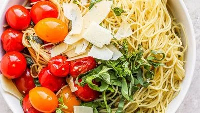 Angel Hair Pasta with Garlic Sauce