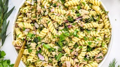 Lemon Vinaigrette Tuna Pasta Salad