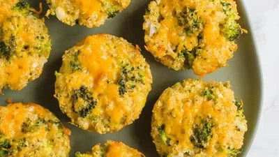 Broccoli & Cheese Quinoa Bites