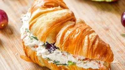 Easy Chicken Salad with Grapes