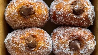 Nutella Stuffed Bomboloni