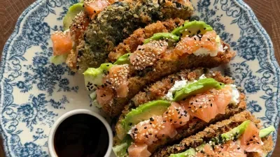 Crispy Sashimi Sushi Tacos
