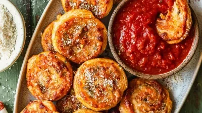 Savory Pizza Scrolls with Puff Pastry