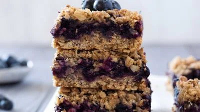Blueberry Crumble Bars