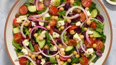 Mediterranean Chopped Salad Recipe