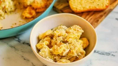 One-Pan Garlic Bread Tortellini