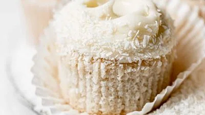 Coconut Cupcakes with Coconut Cream Cheese Frosting