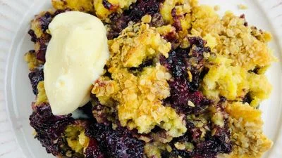 Blackberry Dump Cake