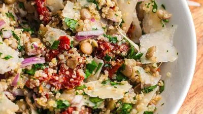 Quinoa Lentil Salad with Sun-Dried Tomatoes