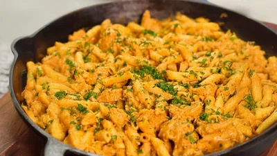 High-Protein Cajun Chicken Alfredo (Meal Prep)