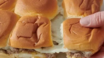 Easy Cheeseburger Sliders