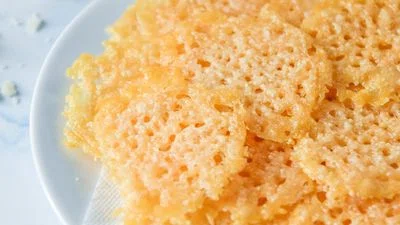 Baked Parmesan Crisps