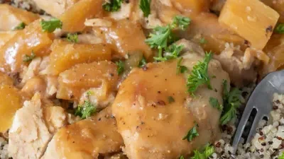Slow Cooker Hawaiian Chicken