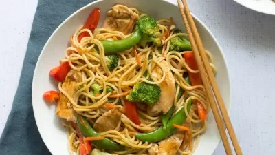Chicken and Vegetable Lo Mein