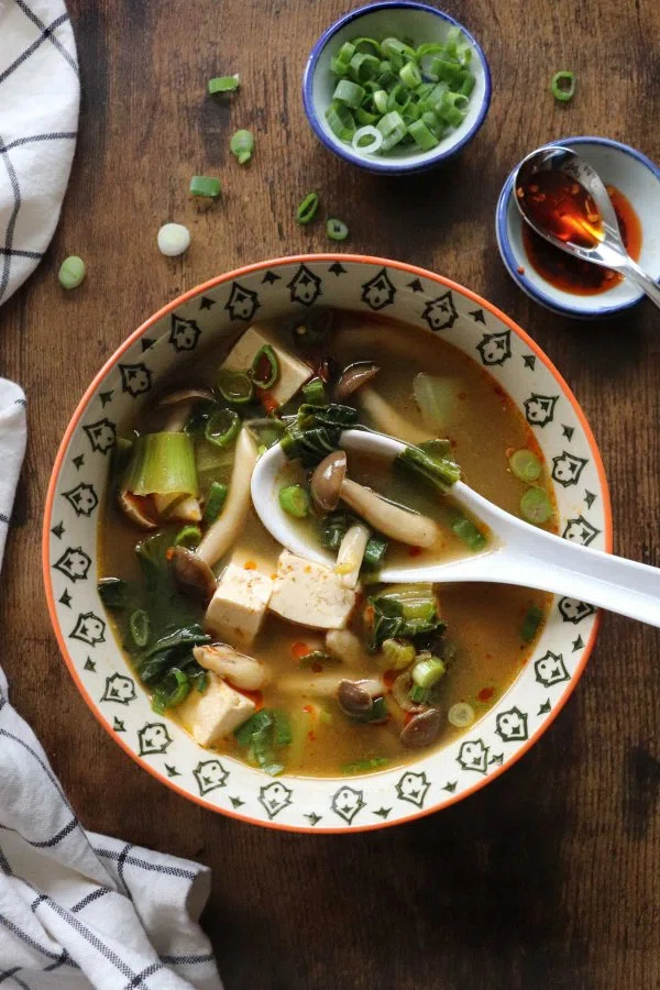 Easy Miso Soup with Veggies & Tofu cover