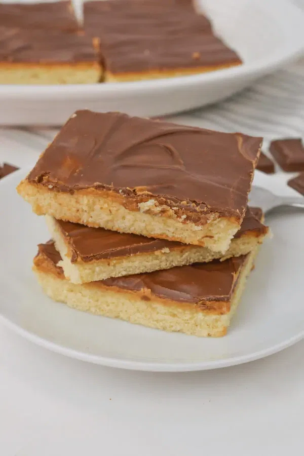 Peanut Butter Tandy Cake (Copycat Tastykake Recipe) cover