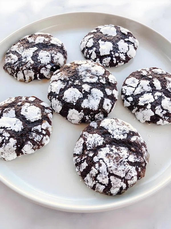 Peppermint Chocolate Crinkle Cookies cover