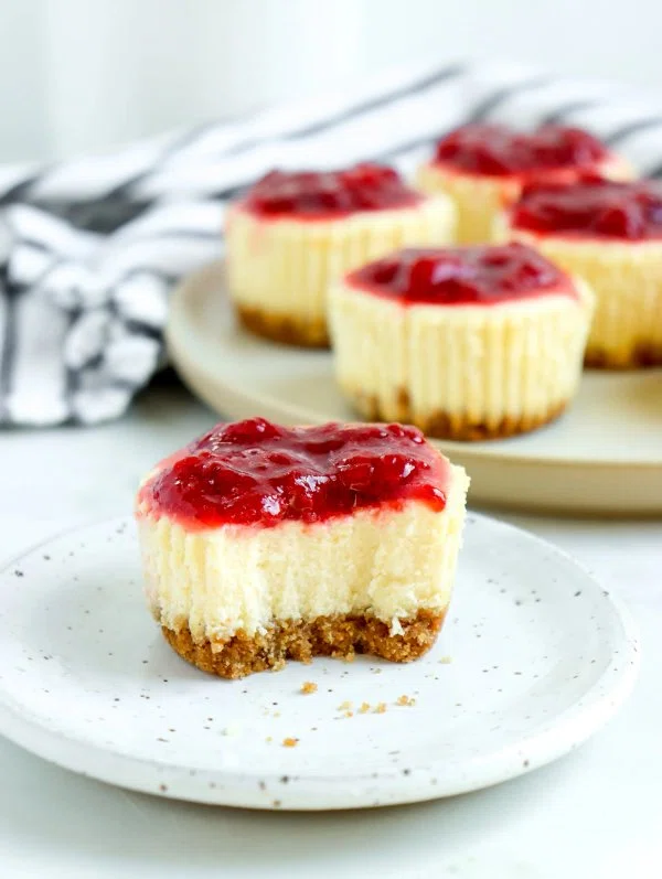 Mini New York Cheesecakes cover