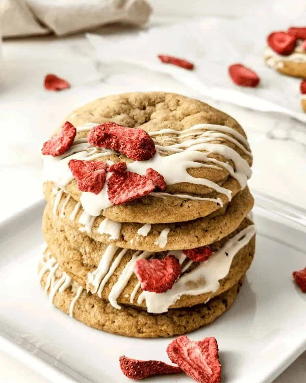 Strawberry Cheesecake Cookies cover