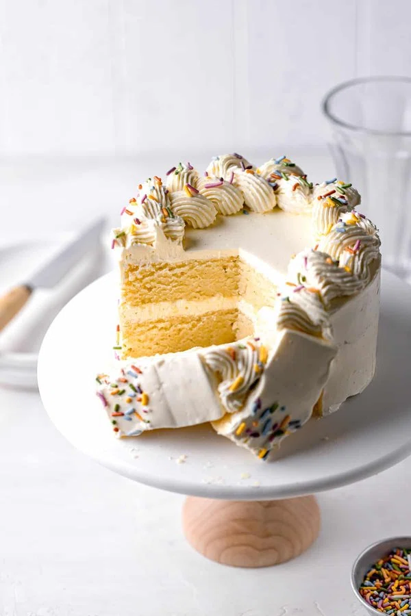 Small Vanilla Cake Recipe cover