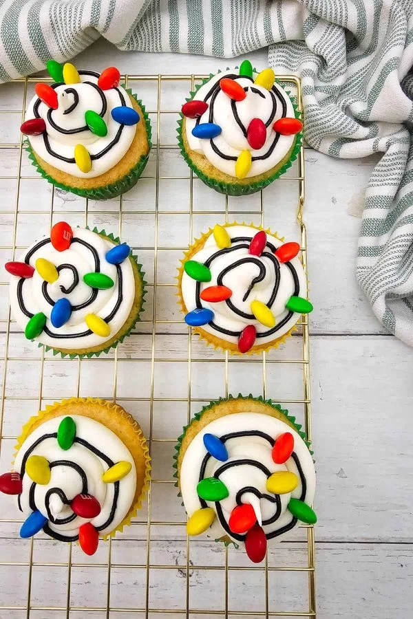 Christmas Light Cupcakes cover