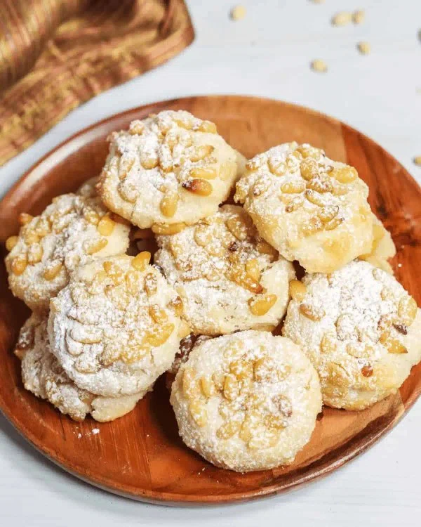 Italian Pignoli Cookies (Pine Nut Cookies) cover