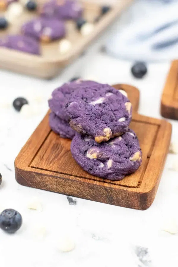 Blueberry White Chocolate Cookies cover