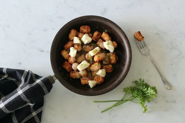 Tater Tot Poutine cover
