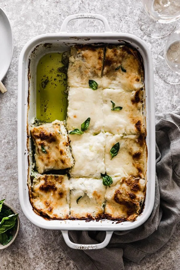 White Lasagna With Pesto & Pancetta cover