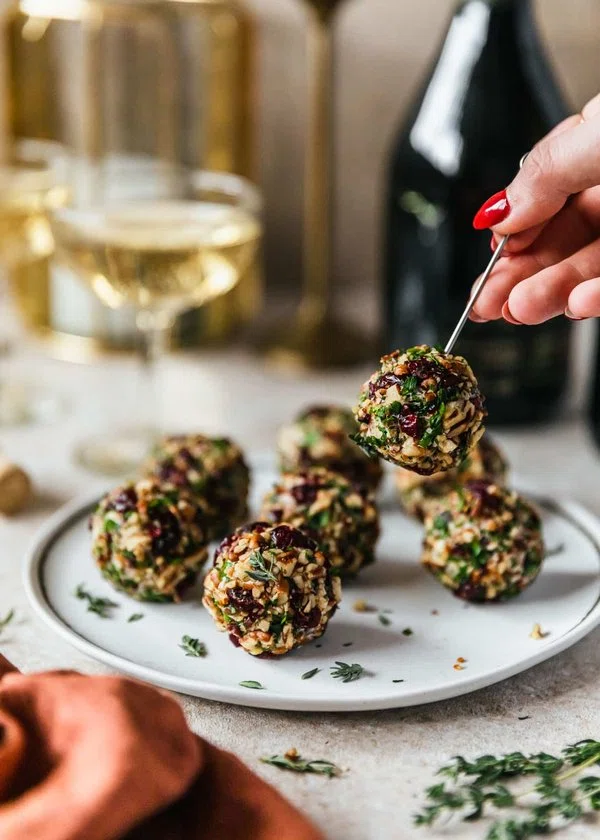 Cranberry Orange Cheese Balls cover