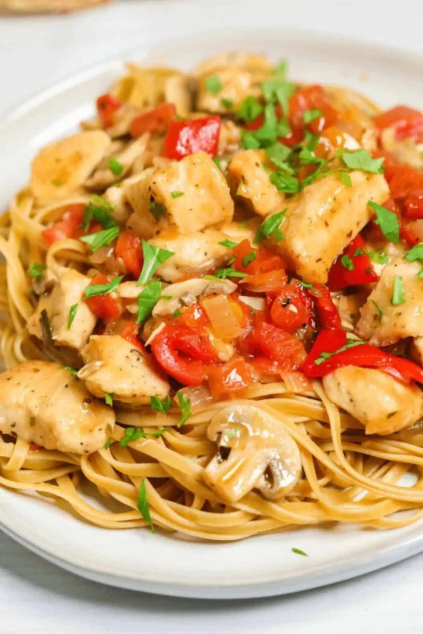 Easy Chicken Cacciatore cover