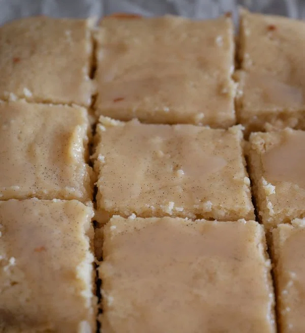 Brown Butter Vanilla Snack Cake cover