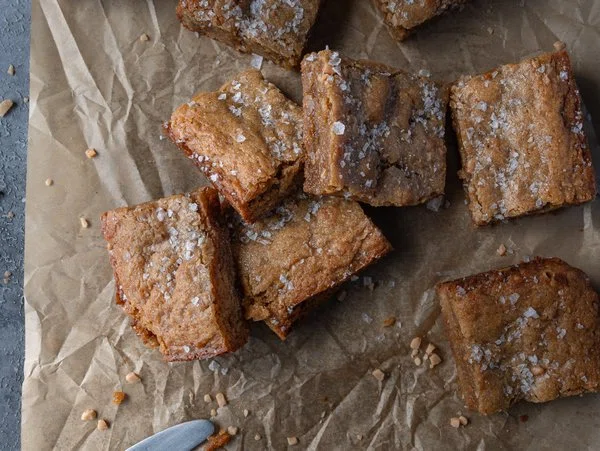 Brown Butter Toffee Blondies cover
