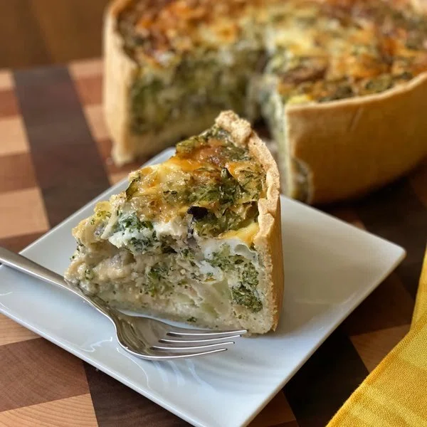 Broccoli & Mushroom Deep-Dish Quiche cover