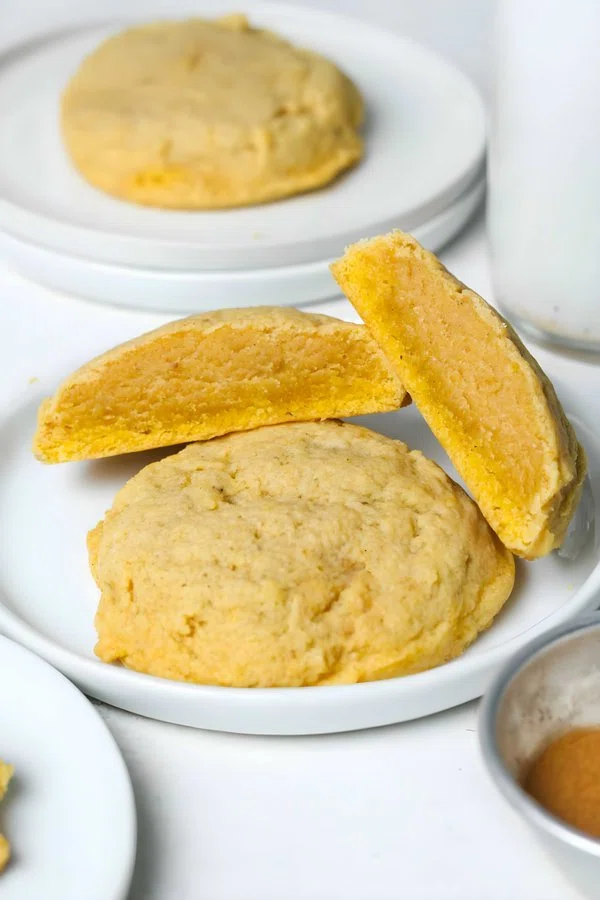 Pumpkin Sugar Cookies cover