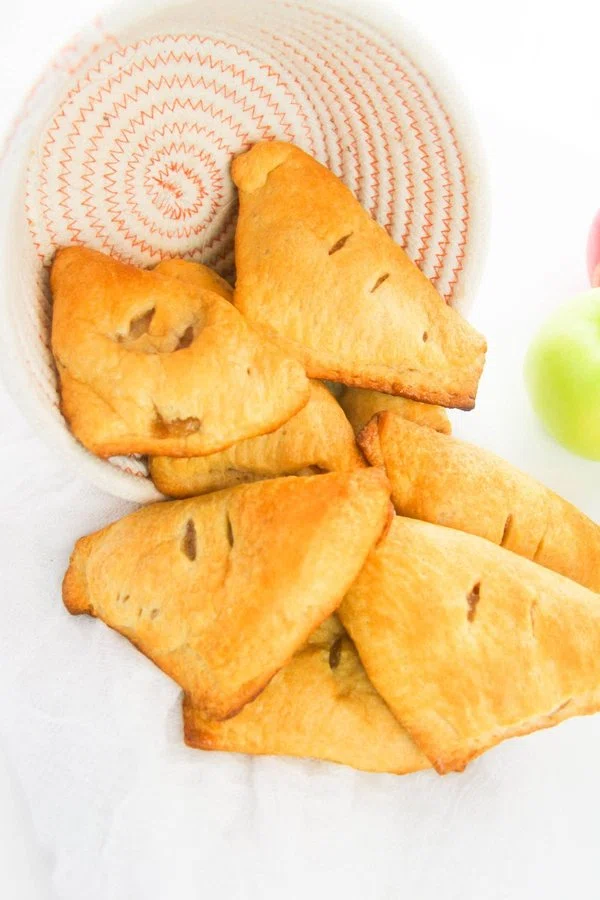 Apple Turnovers with Puff Pastry cover