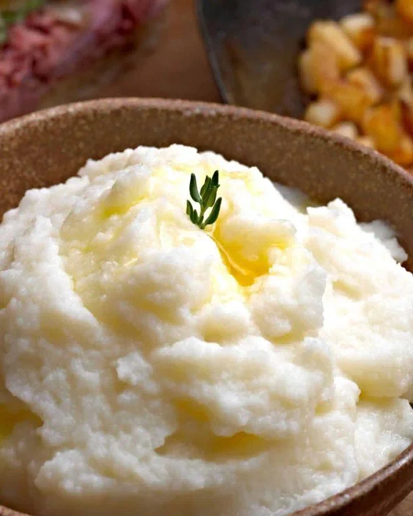 Instant Pot Mashed Potatoes {No Drain} cover